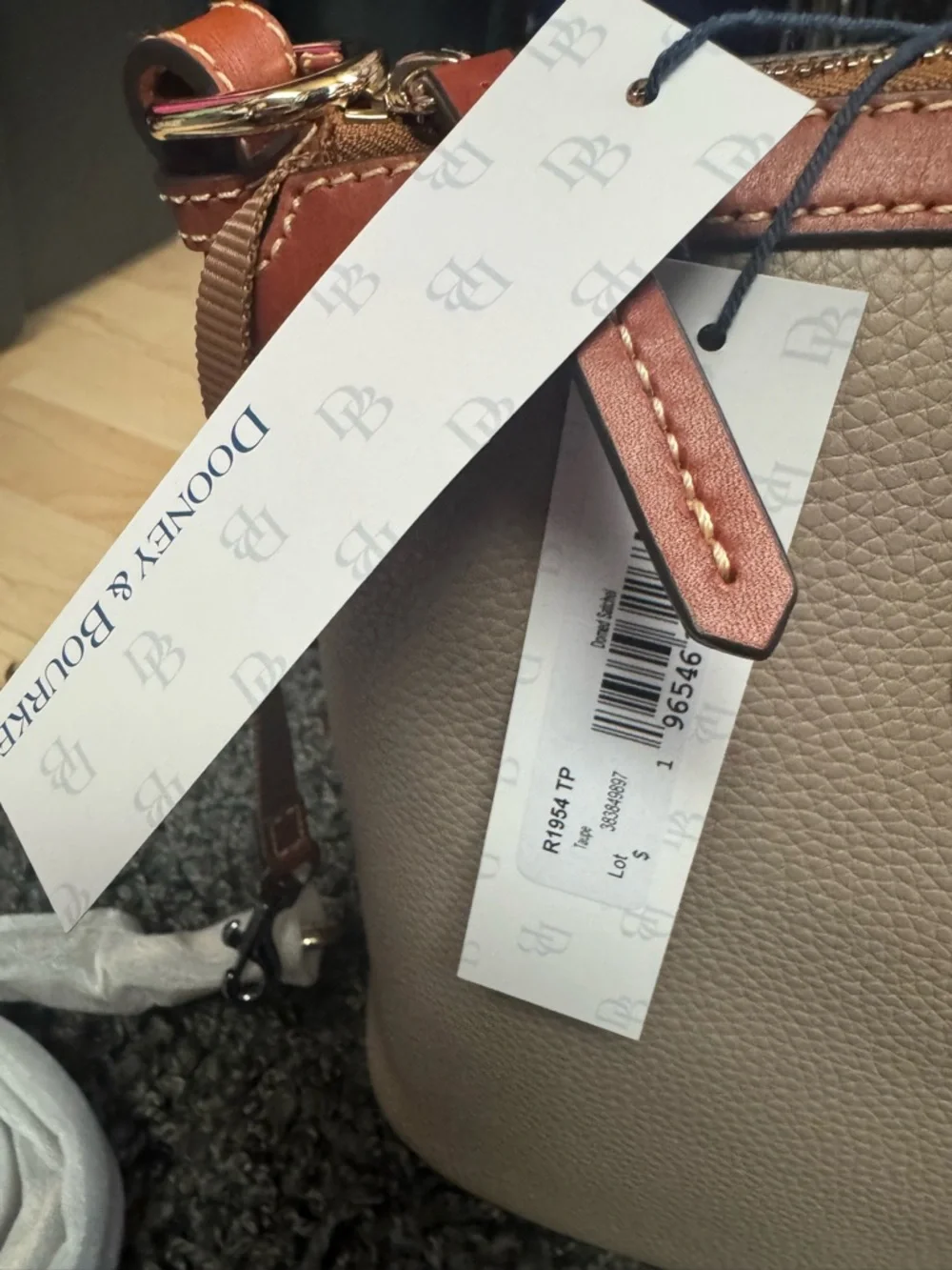Dooney & Bourke Pebble Grain Geena Satchel NWT